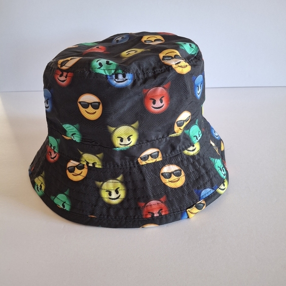 City Hunter Emoji Bucket Hat  Black Polyester‎ hat - Picture 4 of 7